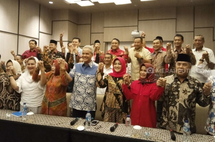 Ganjar Kumpulkan Kepala Daerah dari PDIP di Solo, Jokowi-Ma'ruf Ditargetkan Menang 80 Persen