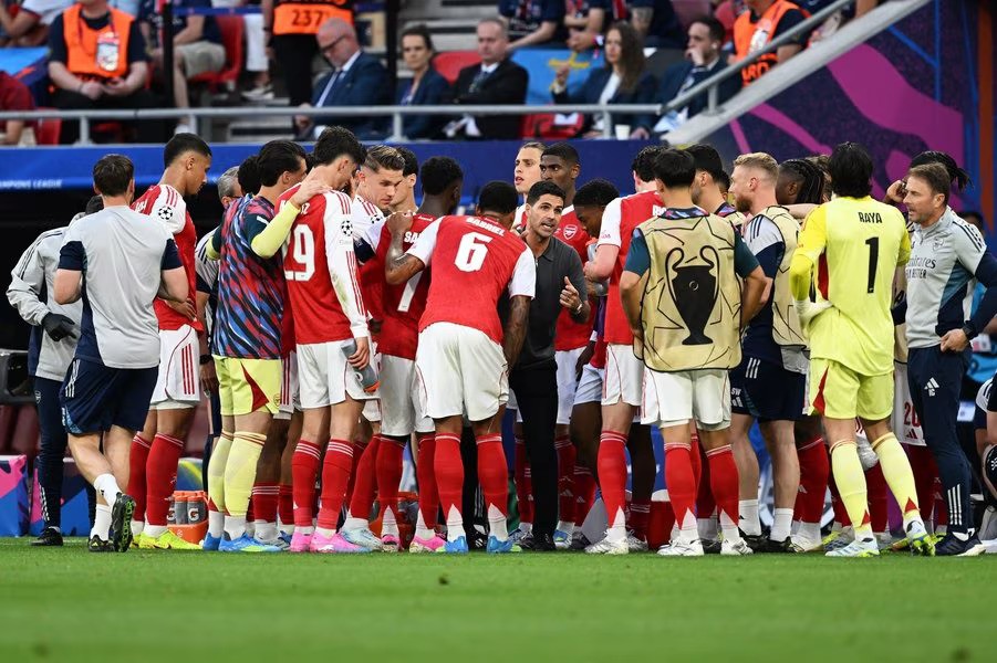 Arsenal Gagal Juara Liga Champions 2025/26, Mikel Arteta: Kami Harus Lebih Ambisius Musim Depan