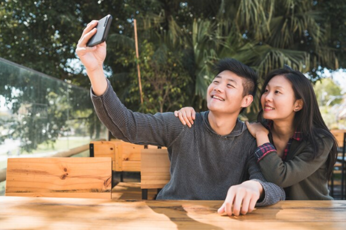 Cari Pasangan Berdasarkan Zodiak. Foto Freepik
