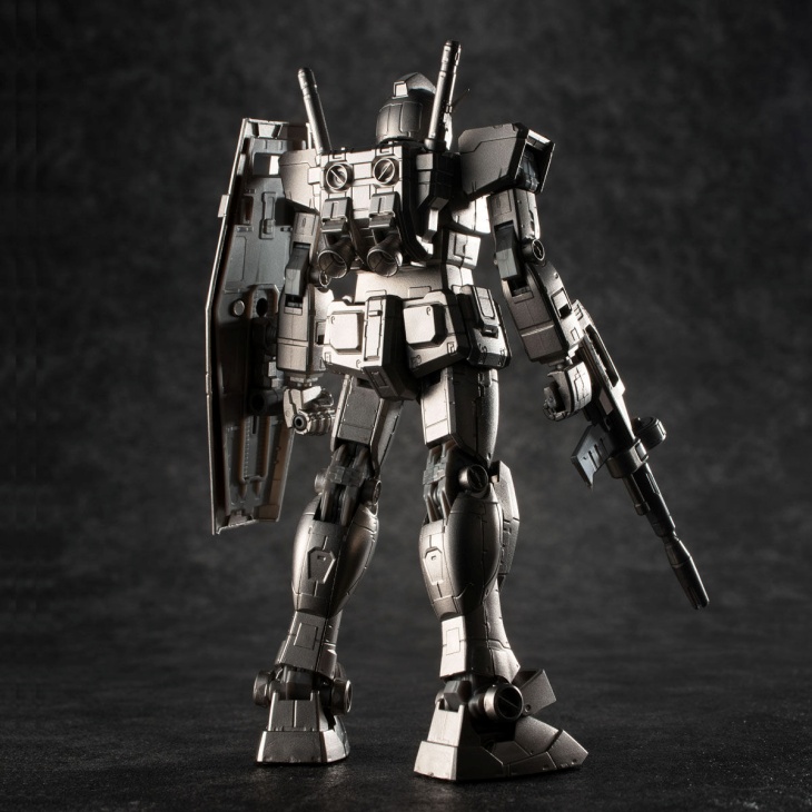 Tampak belakang gundarium-alloy-rx-78-2 (Foto Gundam Kits Collection)