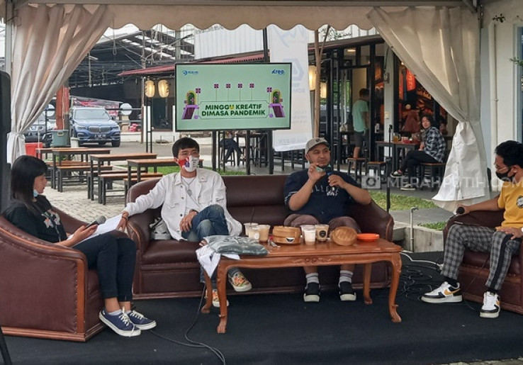 Mengulas Sneakers Bareng Ucay Eks Vokalis Rocket Rokers di Kreo Creative Lot