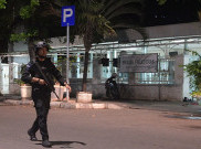 Pelaku Penusukan Brimob di Masjid Falatehan Pedagang Kosmetik