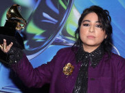 Penyanyi Pakistan Arooj Aftab Raih Penghargaan Grammy lewat 'Mohabbat'