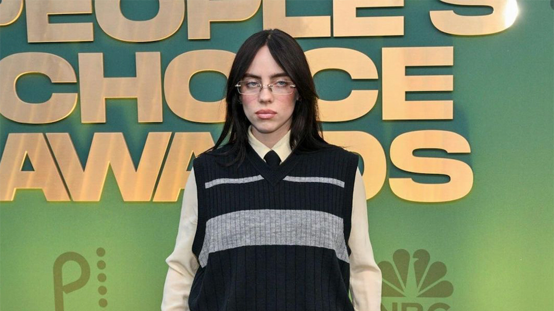Fesyen Terbaik di People’s Choice Award 2024