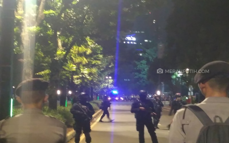 Debat Capres Kedua Diteror Ledakan Keras Diduga Bom