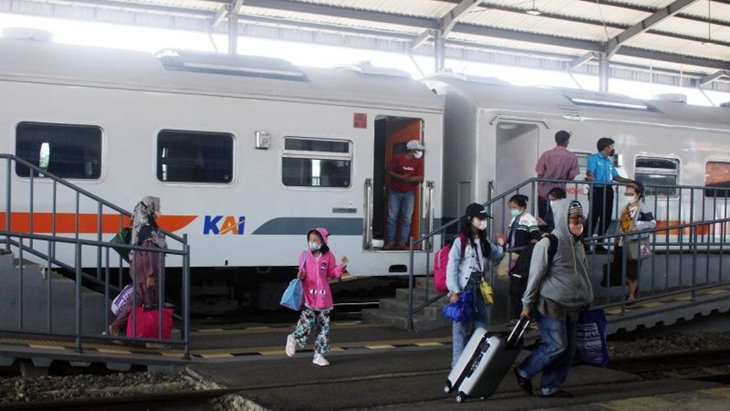 Cara Dapat Diskon Tiket Kereta Jarak Jauh untuk Liburan Setelah Lebaran