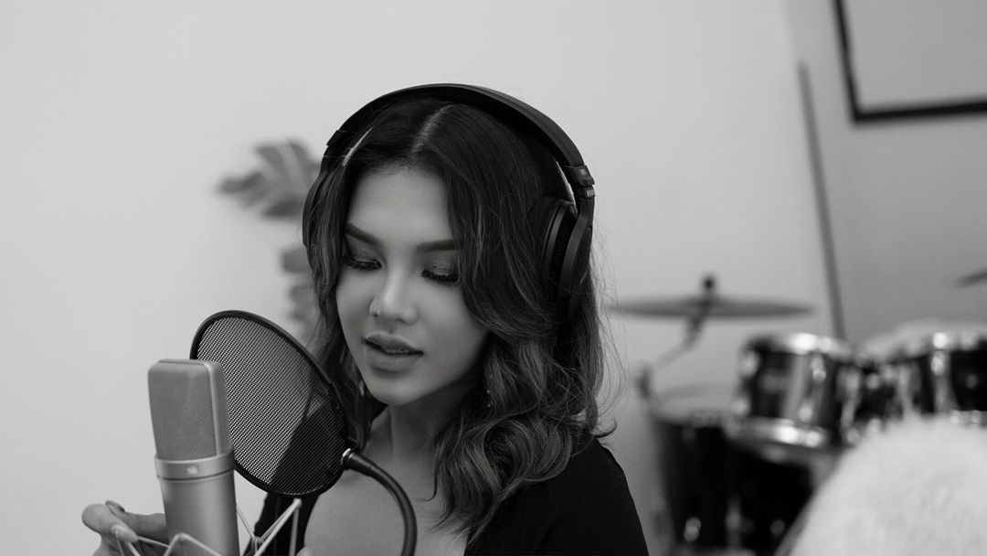 Janita Gabriella Tuliskan Kesedihan lewat 'Tak Ingin Mengenalmu'