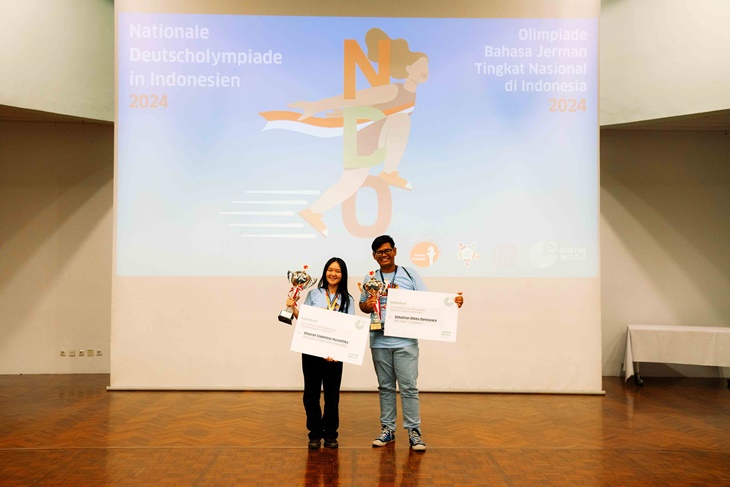 2 Pemenang Olimpiade Bahasa Jerman Siap Berkompetisi di Tingkat Internasional