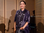 Pentingnya Momen Hari Ibu Bagi Happy Salma