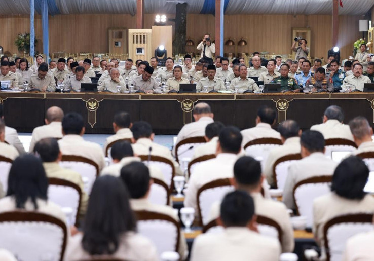 Prabowo Peringatkan Bahaya Ketergantungan Impor di Tengah Konflik Global