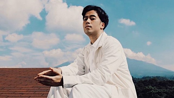 Vidi Aldiano Kirim Pesan Persatuan lewat 'Zamrud Khatulistiwa'
