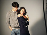 Shin Min Ah Setia Temani Kim Woo Bin di Rumah Sakit