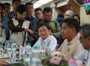 Menteri PKP dan COO Danantara Tinjau Kawasan Bantaran Rel Kawasan Jakarta, Survei Lokasi Permukiman