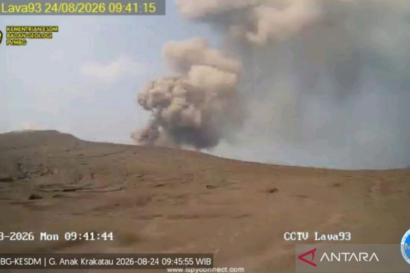 Pagi Ini Anak Krakatau Erupsi 09.41 WIB, Nelayan Dilarang Masuk Radius 3 KM 