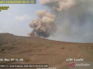 Pagi Ini Anak Krakatau Erupsi 09.41 WIB, Nelayan Dilarang Masuk Radius 3 KM 