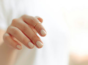 Besok Weekend, Manicure di Rumah yuk Biar Cantik