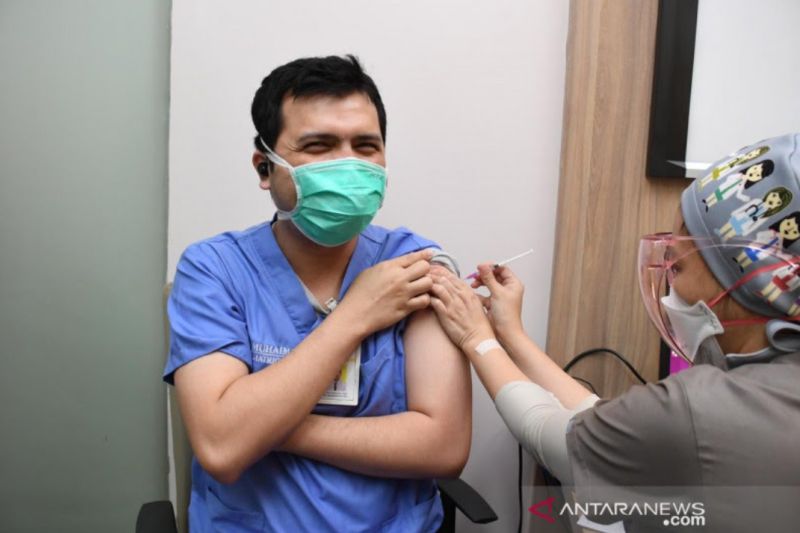 Vaksinasi Dosis Keempat tidak Hanya untuk Tenaga Kesehatan