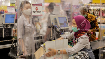 Pelaksanaan Protokol Kesehatan di Pusat Perbelanjaan