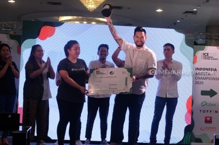 Juara Bertahan, Mikael Jasin Juara Indonesia Barista Championship 2020