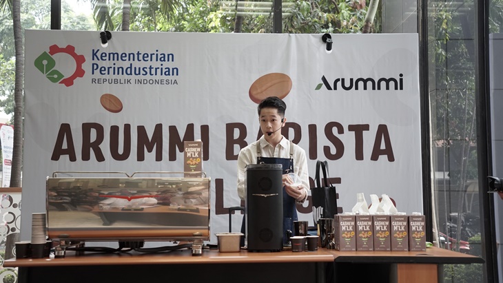 Arummi dan Kemenperin Gelar Barista Challenge, Peserta Berinovasi Racik Kopi Pakai Cashew Milk