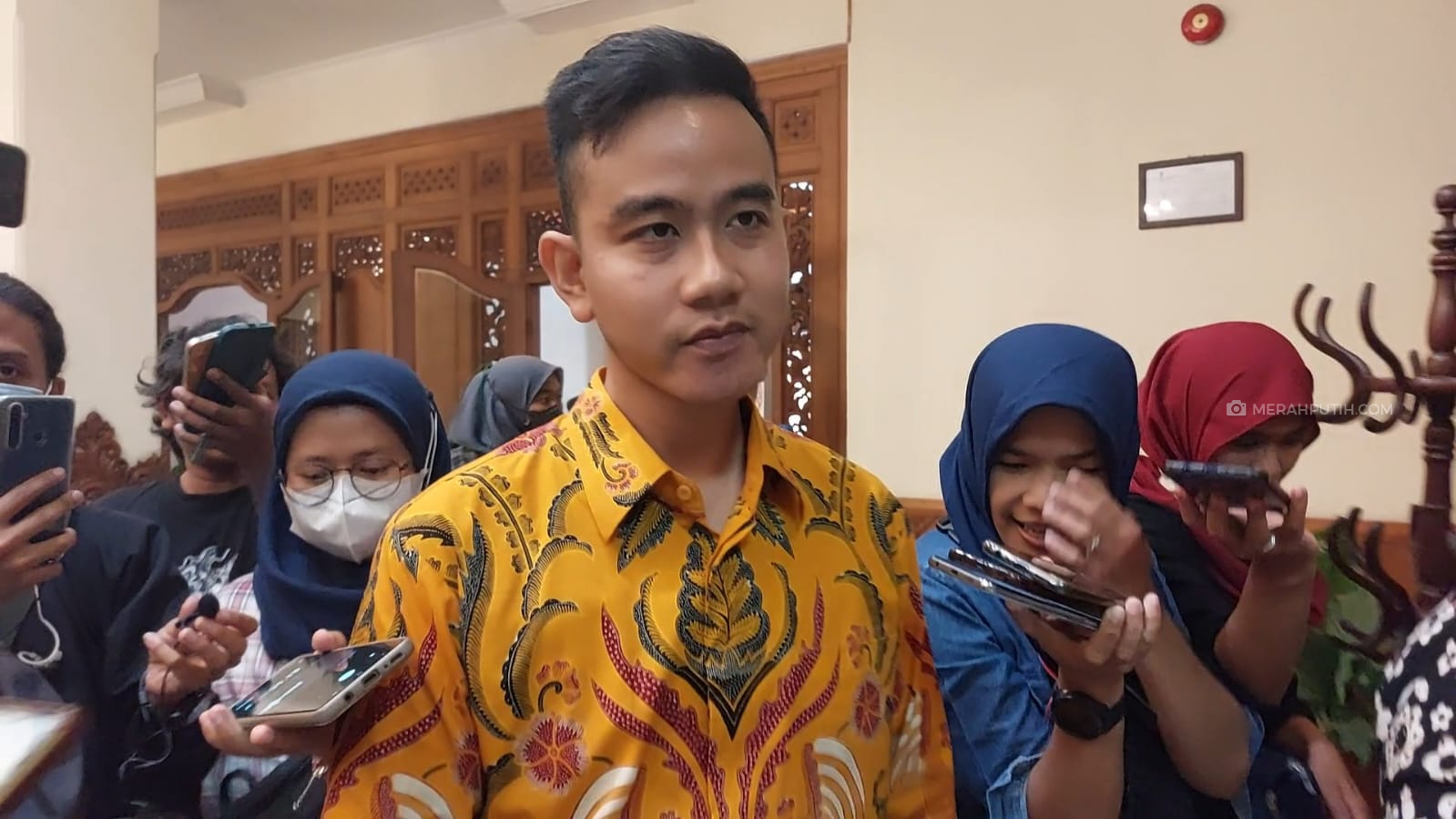 Gibran Angkat Suara Soal Elektabilitas Prabowo Ungguli Ganjar di Survei Litbang Kompas