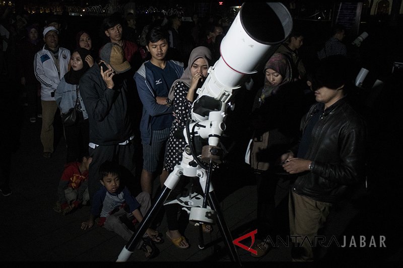 Fenomena Langka, hingga 6 Planet Berjajar pada 3-4 Juni