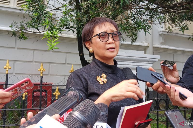 Menlu Tegaskan Bantuan Kemanusiaan untuk Warga Palestina Dihambat Secara Sistematis