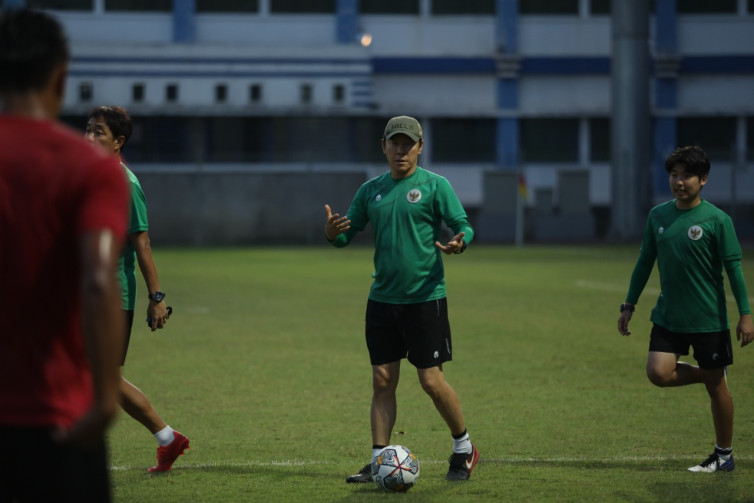 Kesibukan Shin Tae-yong sampai 2023