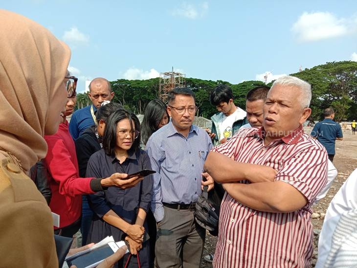 Anggota DPRD DKI Jakarta inspeksi mendadak revitalisasi Monas. (Foto: MP/Asropih)