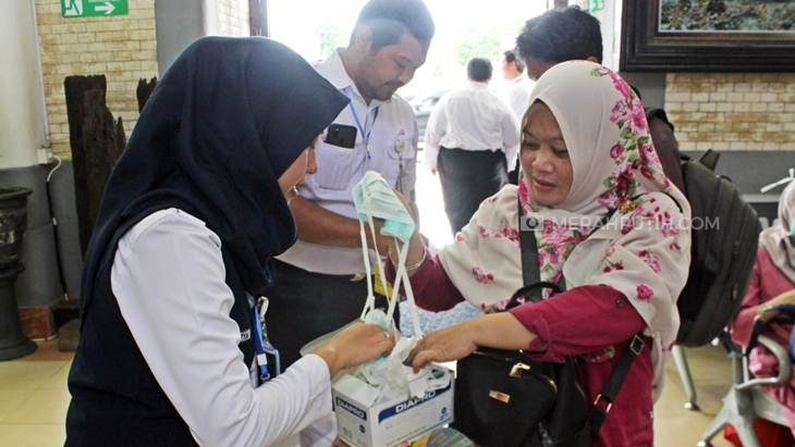 KAI Perketat Pengawasan Kesehatan Penumpang di Stasiun