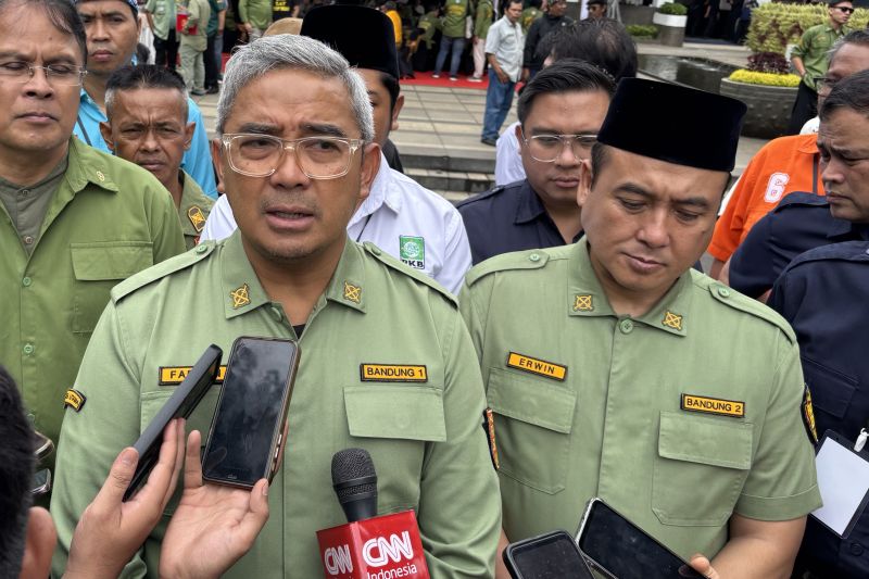 Wakilnya Masuk RS Setelah Jadi Tersangka, Walkot Farhan Mau Besuk Tunggu Izin Kejari