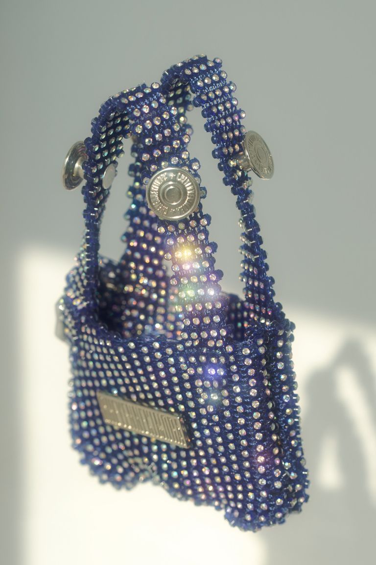 Party Purse dari CHEYENNE KIMORA.  (Foto Cosmopolitan).jpeg