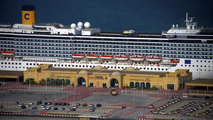Mengapa Dubai Jadi Destinasi Cruise Enggak Boleh Kamu Lewatkan?