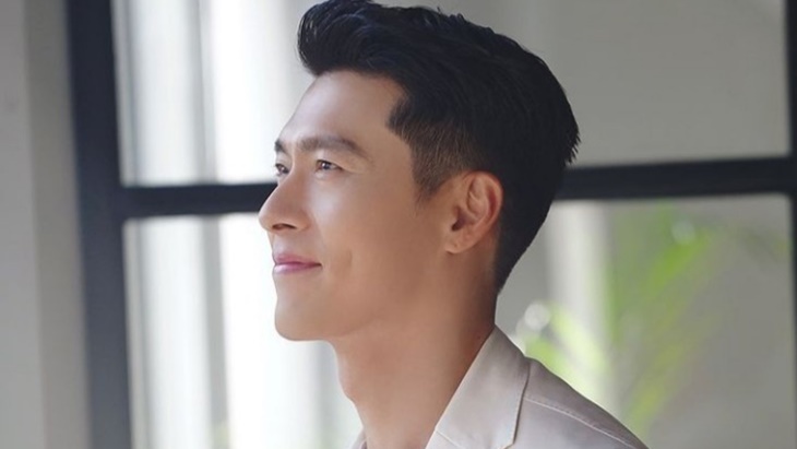 Patung Lilin Hyun Bin Mejeng di Madame Tussauds Singapura
