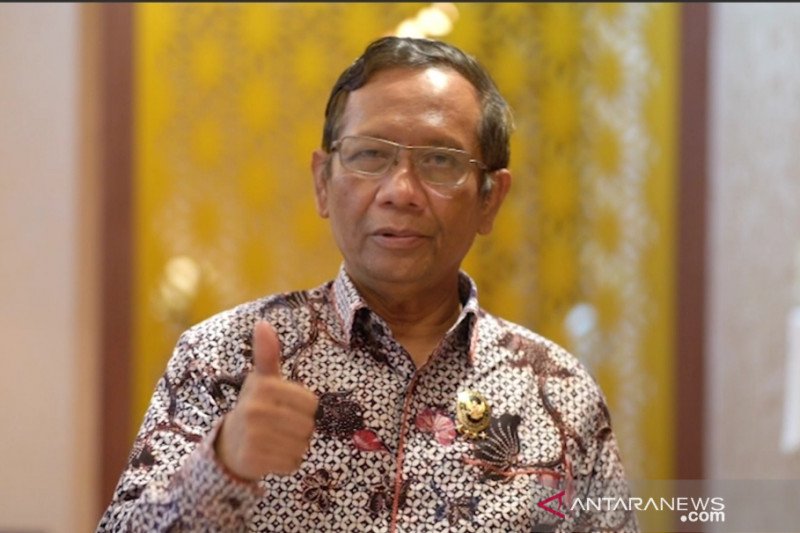 Menko Polhukam Bentuk Tim Pengkaji UU ITE