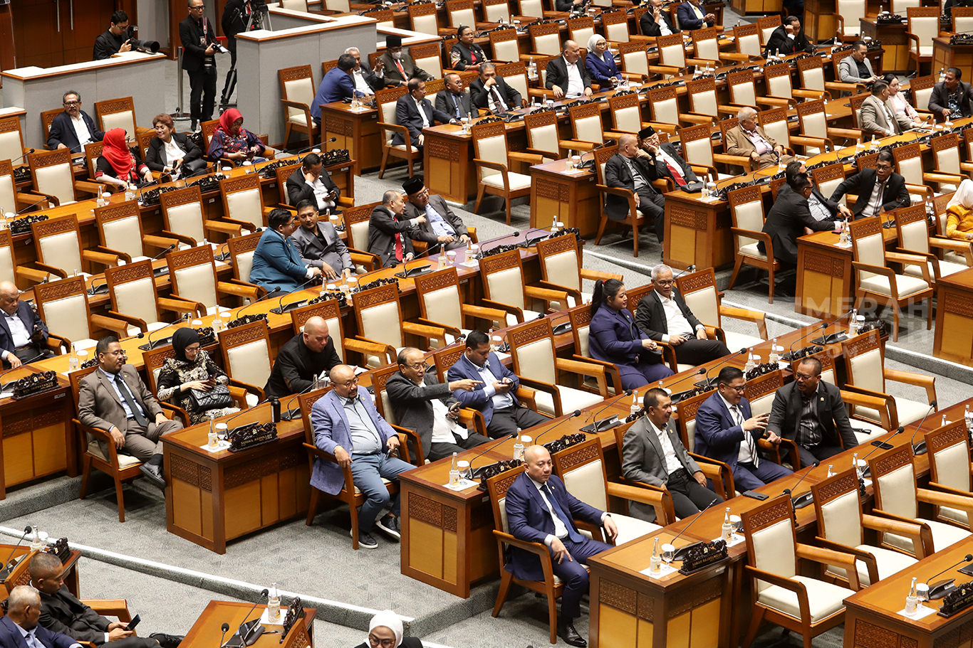Suasana Rapat Paripurna ke-20 DPR Pembukaan Masa Persidangan IV Tahun Sidang 2024-2025 di Kompleks Parlemen, Senayan, Jakarta, Selasa (24/6/2025).