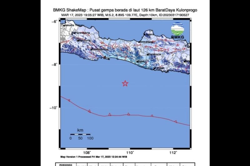 Gempa Bumi M 5,2 Guncang Kulon Progo, Warga Solo Panik Keluar Ruangan