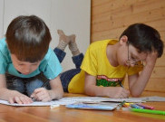 Home Schooling Ketika Orangtua Sibuk Bekerja