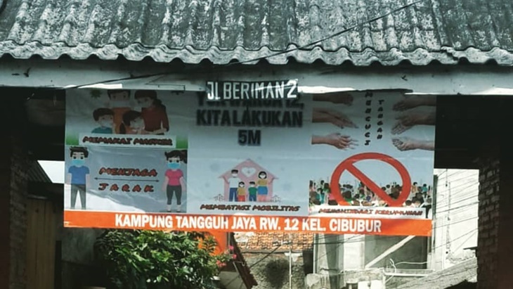 Satpam Komplek Makin Tangguh dengan Senjata Andalan Ini