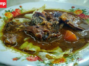   Pedas Manis Tongseng Jokowi di Cirebon 