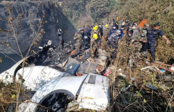 Kotak Hitam Pesawat Yeti Airlines yang Jatuh di Nepal Ditemukan