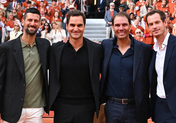 Rafael Nadal Dapat Penghormatan di Prancis Terbuka, Terharu Didampingi Rivalnya di Lapangan