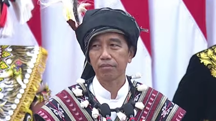 Jokowi Heran di Setiap Provinsi hingga Tikungan Desa Ada Foto Dirinya Bareng Capres