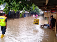 Stasiun Kereta Api di Jakarta Terendam Banjir, Ini Fotonya