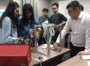 Tiga Universitas Bersaing Dalam Babak Final Mechatronics Day 3