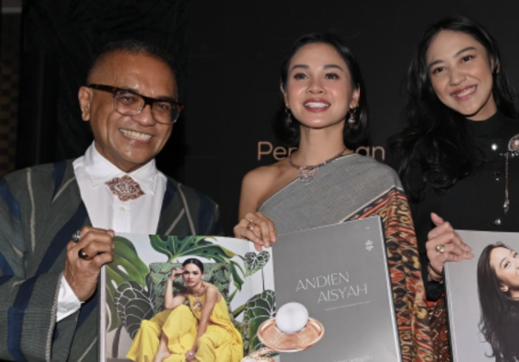 Andien Bangga Jadi Bagian Buku 'Nusantara' Karya Samuel Wattimena