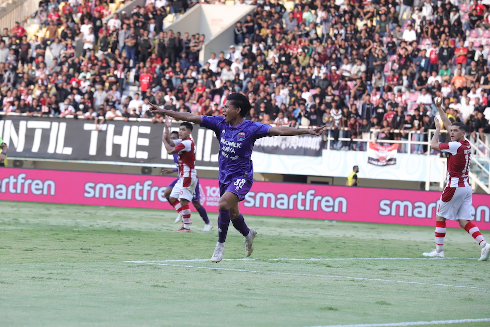 Hasil Liga 1: Persita Menang di Manahan, PSIS Jaga Peluang ke Empat Besar