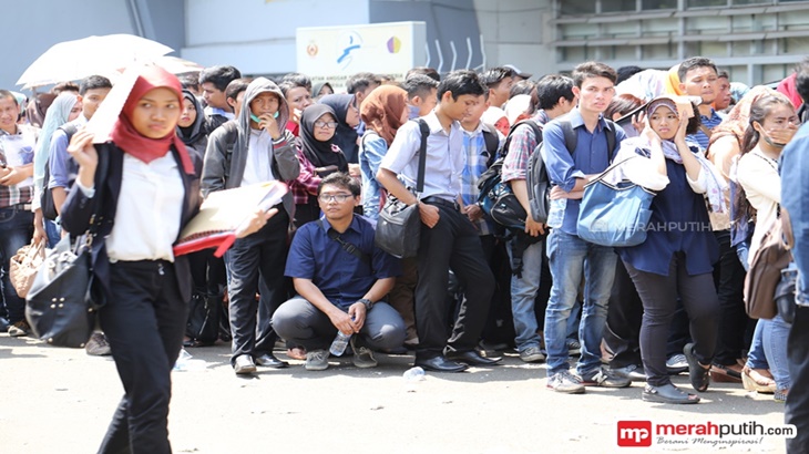 Para pencari kerja 