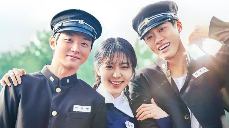 Poster Pedana Serial 'Oasis' Rilis, Tampilkan Tiga Bintang Utama