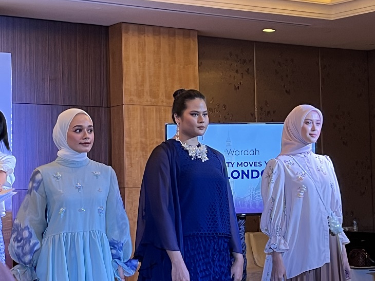 wardah dan wearing klamby lfw 2022